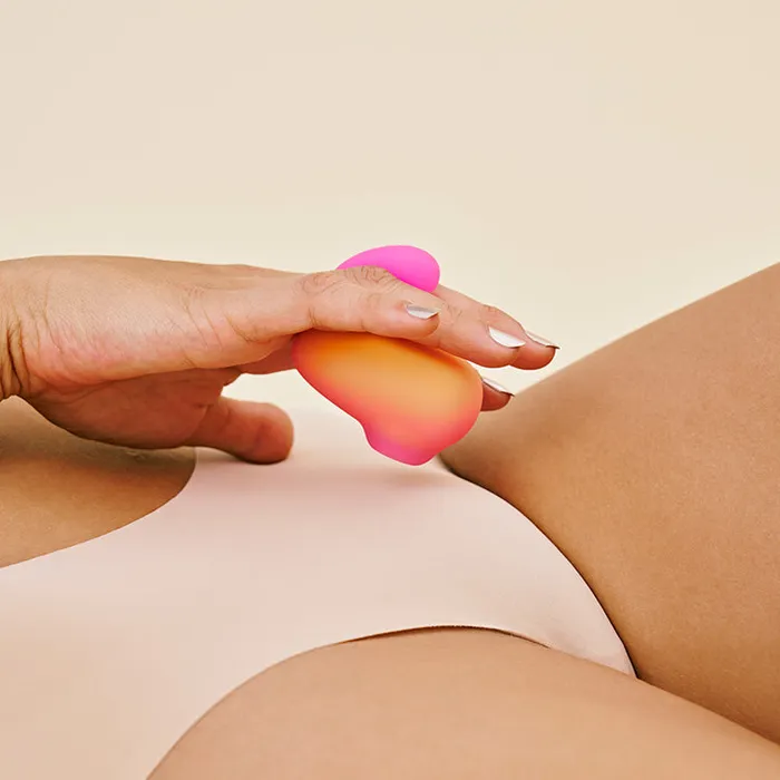 Female Sex Toys Romp Kiss Clitoral Suction Stimulator Romp Female Sex Toys Romp Kiss Clitoral Suction Stimulator Romp